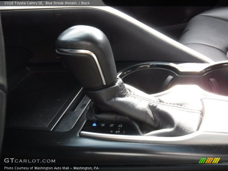 Blue Streak Metallic / Black 2018 Toyota Camry SE
