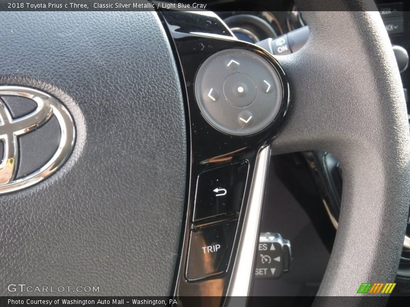 Classic Silver Metallic / Light Blue Gray 2018 Toyota Prius c Three