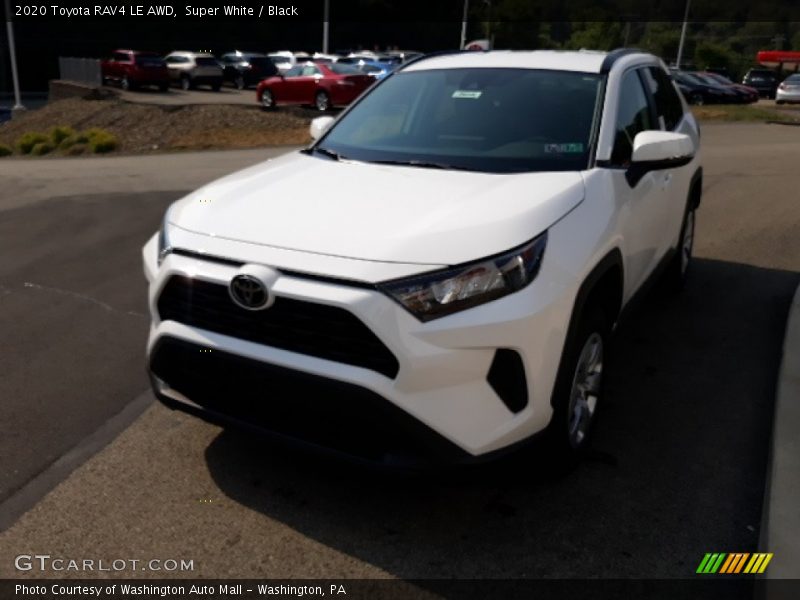 Super White / Black 2020 Toyota RAV4 LE AWD