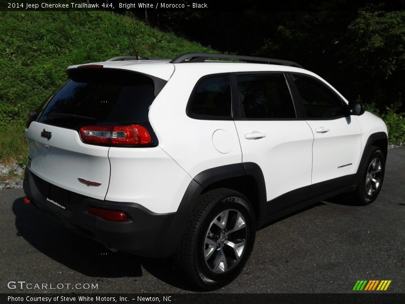 Bright White / Morocco - Black 2014 Jeep Cherokee Trailhawk 4x4