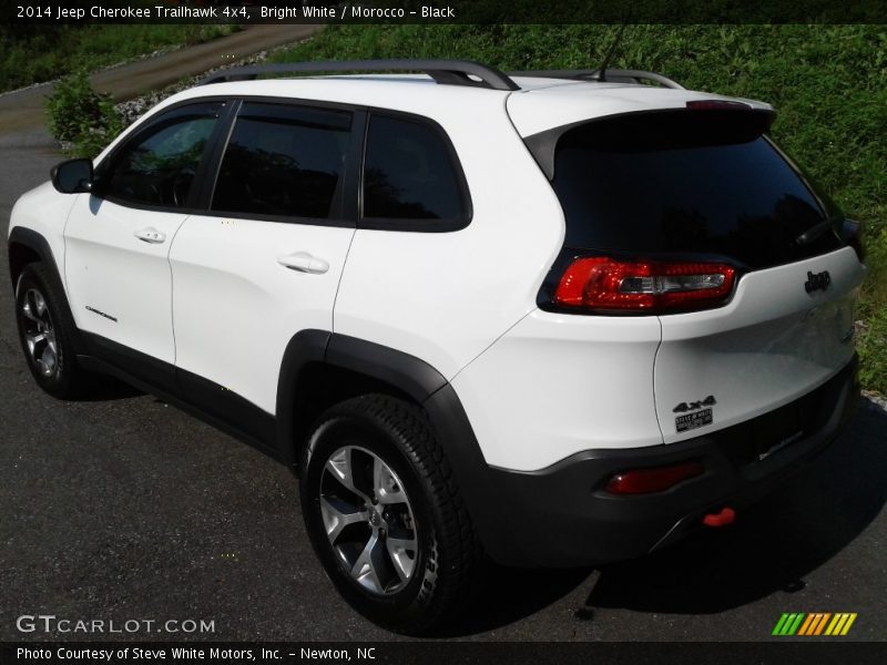 Bright White / Morocco - Black 2014 Jeep Cherokee Trailhawk 4x4