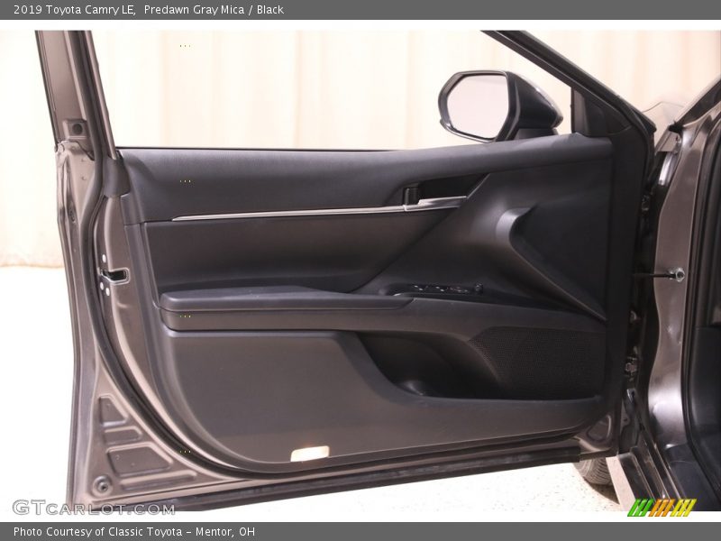 Predawn Gray Mica / Black 2019 Toyota Camry LE