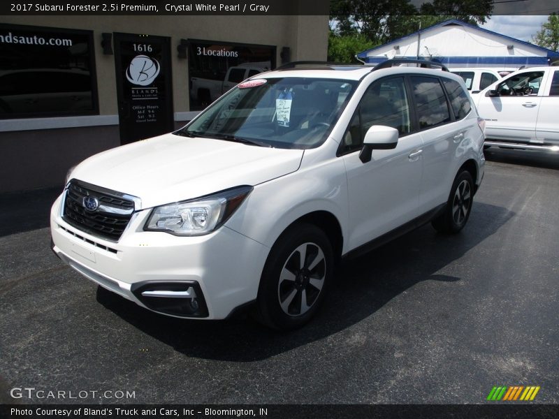 Crystal White Pearl / Gray 2017 Subaru Forester 2.5i Premium