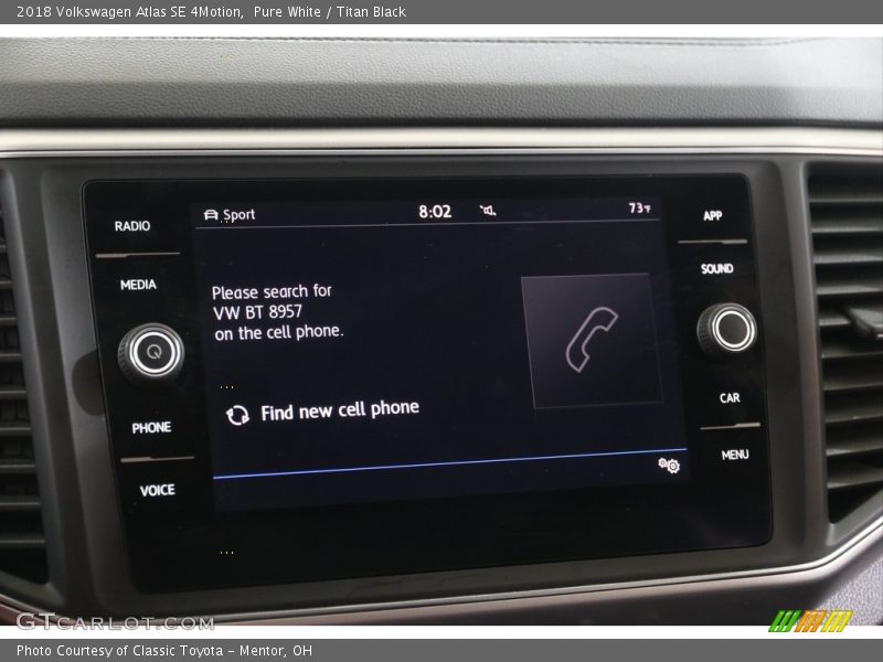 Pure White / Titan Black 2018 Volkswagen Atlas SE 4Motion