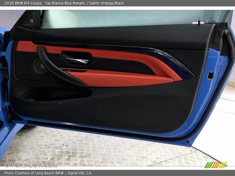 Yas Marina Blue Metallic / Sakhir Orange/Black 2018 BMW M4 Coupe