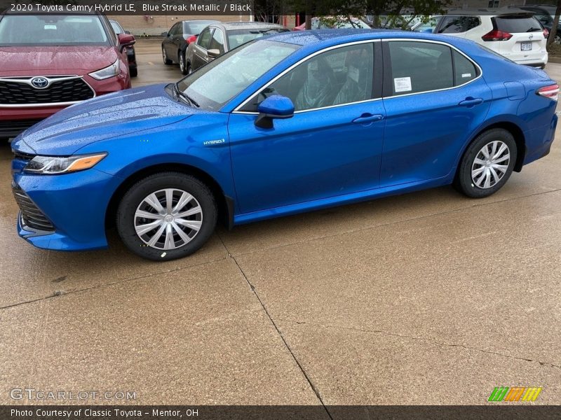 Blue Streak Metallic / Black 2020 Toyota Camry Hybrid LE