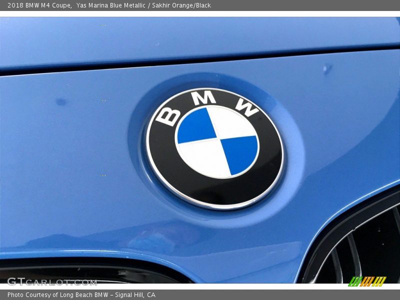 Yas Marina Blue Metallic / Sakhir Orange/Black 2018 BMW M4 Coupe