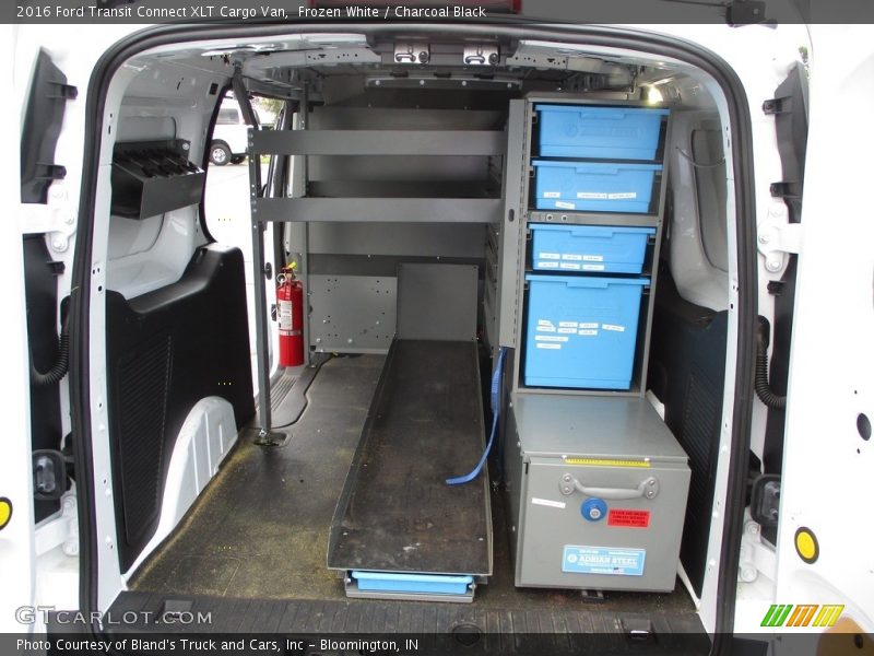 Frozen White / Charcoal Black 2016 Ford Transit Connect XLT Cargo Van