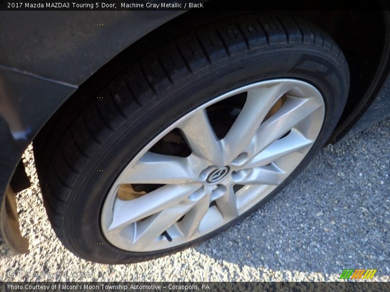 Machine Gray Metallic / Black 2017 Mazda MAZDA3 Touring 5 Door