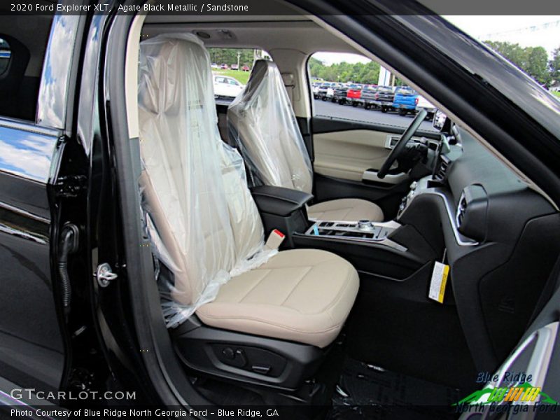 Agate Black Metallic / Sandstone 2020 Ford Explorer XLT