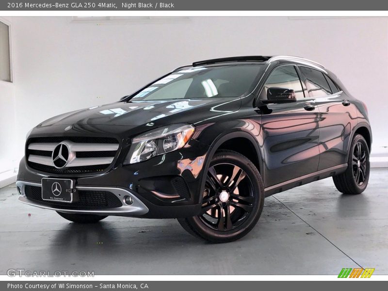 Front 3/4 View of 2016 GLA 250 4Matic