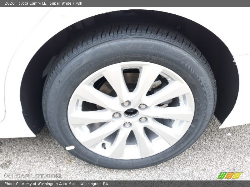 Super White / Ash 2020 Toyota Camry LE