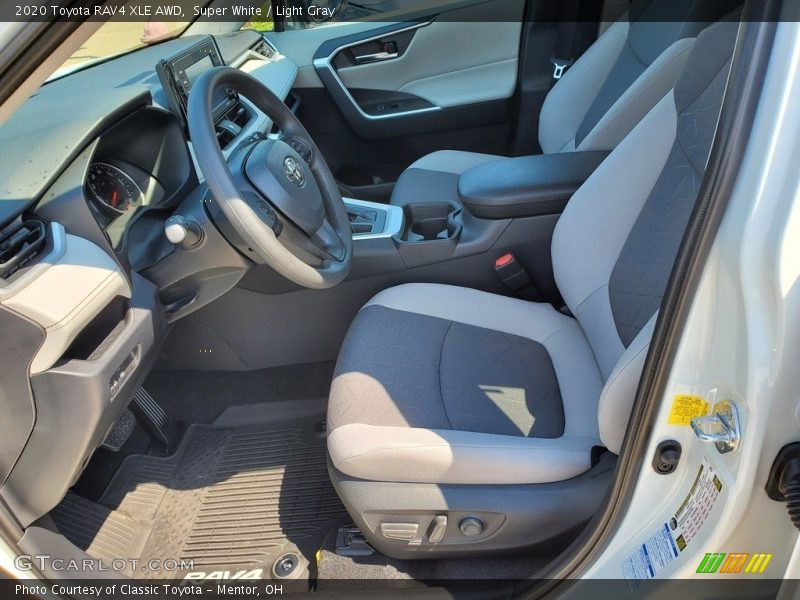 Super White / Light Gray 2020 Toyota RAV4 XLE AWD