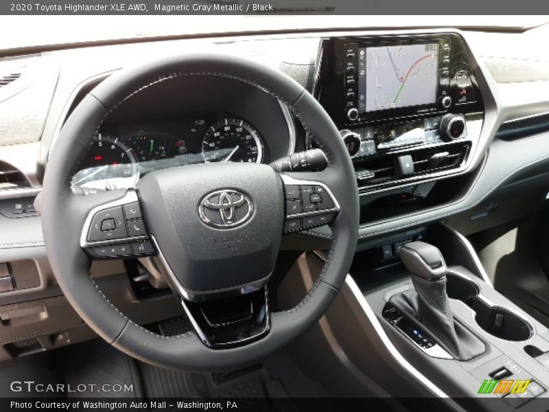 Magnetic Gray Metallic / Black 2020 Toyota Highlander XLE AWD