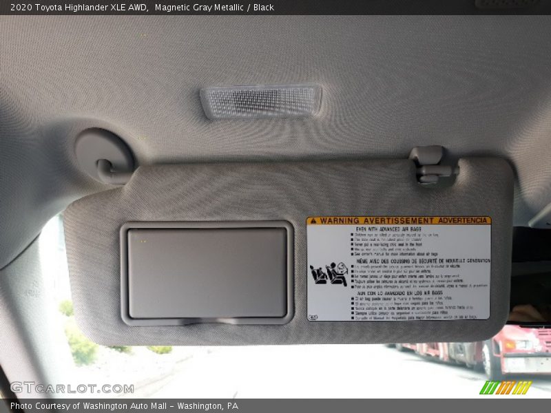 Magnetic Gray Metallic / Black 2020 Toyota Highlander XLE AWD