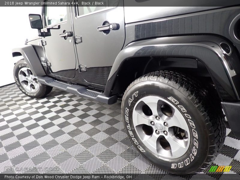 Black / Black 2018 Jeep Wrangler Unlimited Sahara 4x4