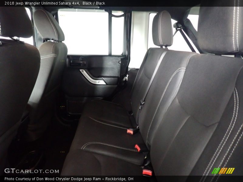Black / Black 2018 Jeep Wrangler Unlimited Sahara 4x4