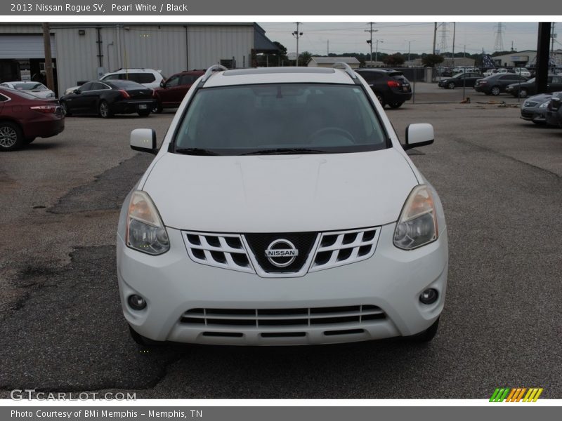 Pearl White / Black 2013 Nissan Rogue SV