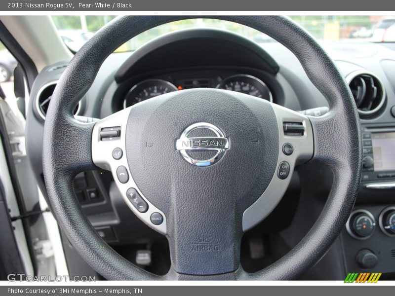 Pearl White / Black 2013 Nissan Rogue SV
