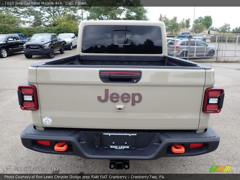 Gobi / Black 2020 Jeep Gladiator Mojave 4x4