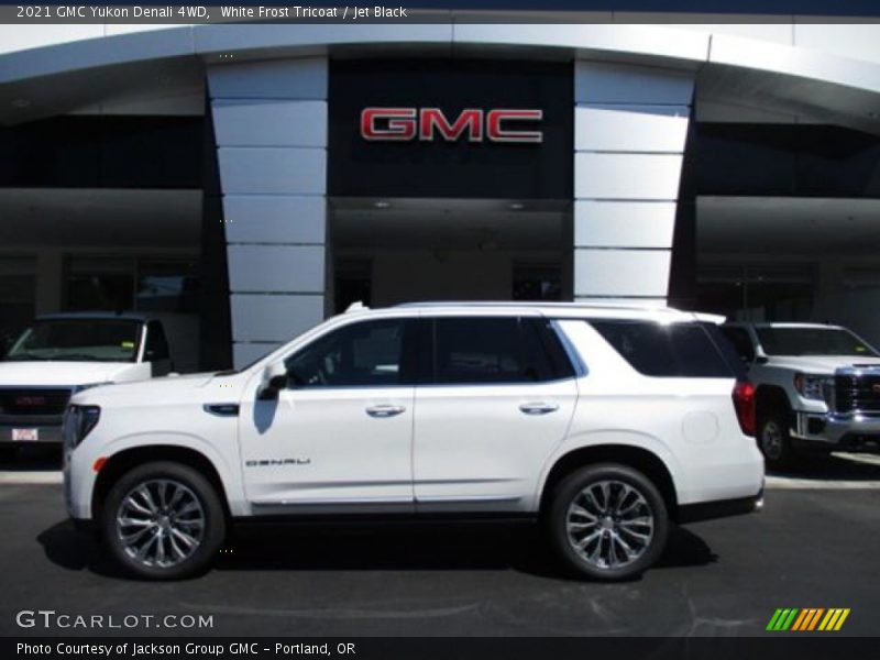 White Frost Tricoat / Jet Black 2021 GMC Yukon Denali 4WD