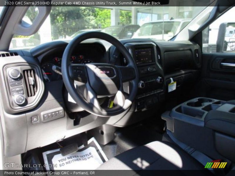 Summit White / Jet Black 2020 GMC Sierra 3500HD Regular Cab 4WD Chassis Utility Truck