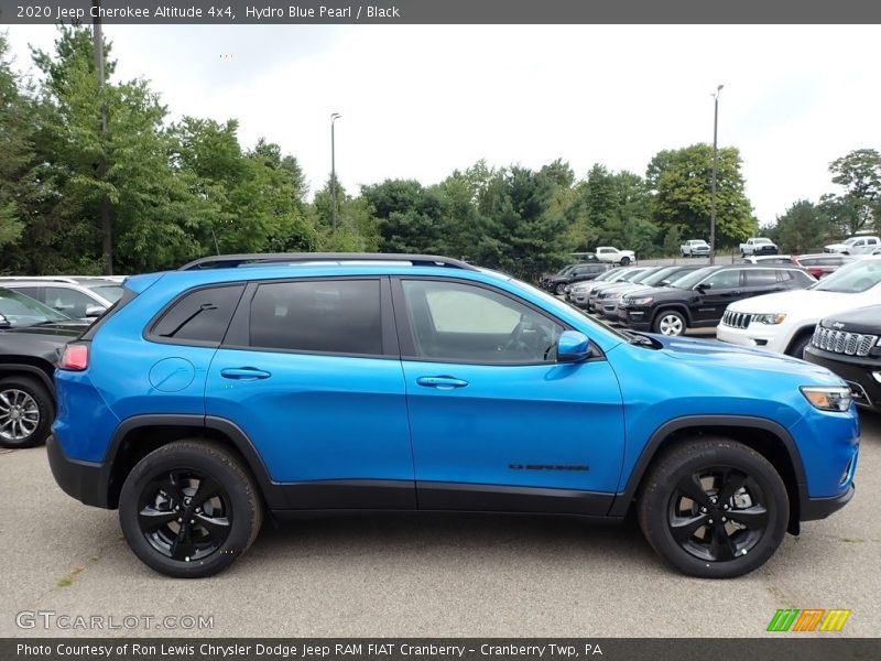  2020 Cherokee Altitude 4x4 Hydro Blue Pearl