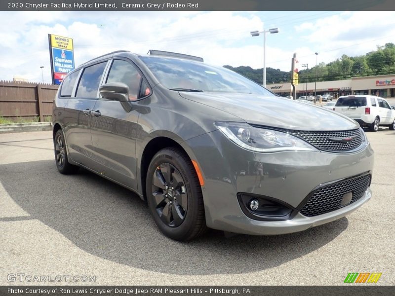 Ceramic Grey / Rodeo Red 2020 Chrysler Pacifica Hybrid Limited