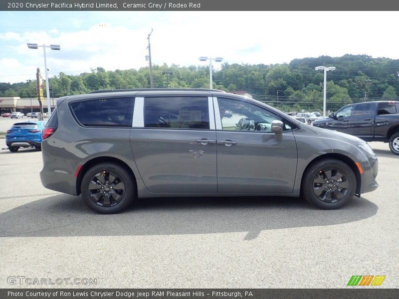 Ceramic Grey / Rodeo Red 2020 Chrysler Pacifica Hybrid Limited