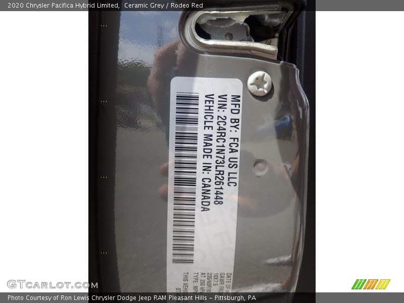 Ceramic Grey / Rodeo Red 2020 Chrysler Pacifica Hybrid Limited
