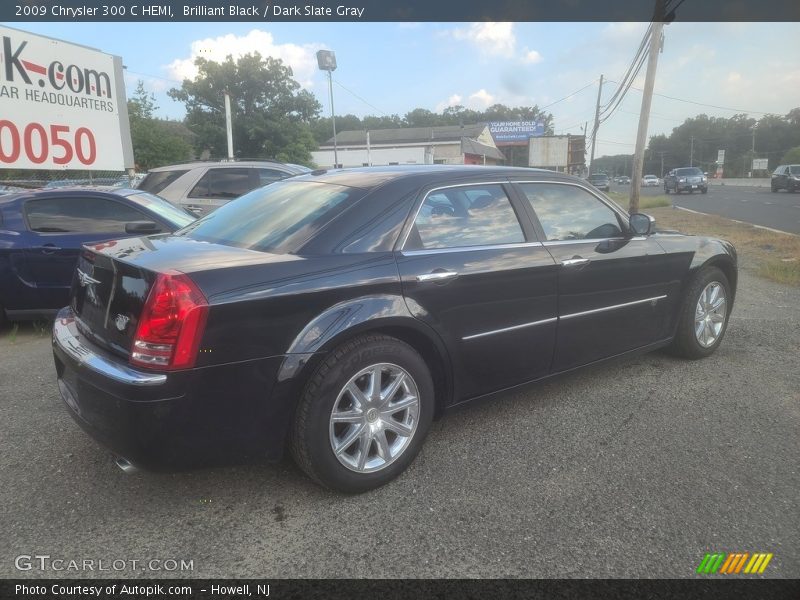 Brilliant Black / Dark Slate Gray 2009 Chrysler 300 C HEMI