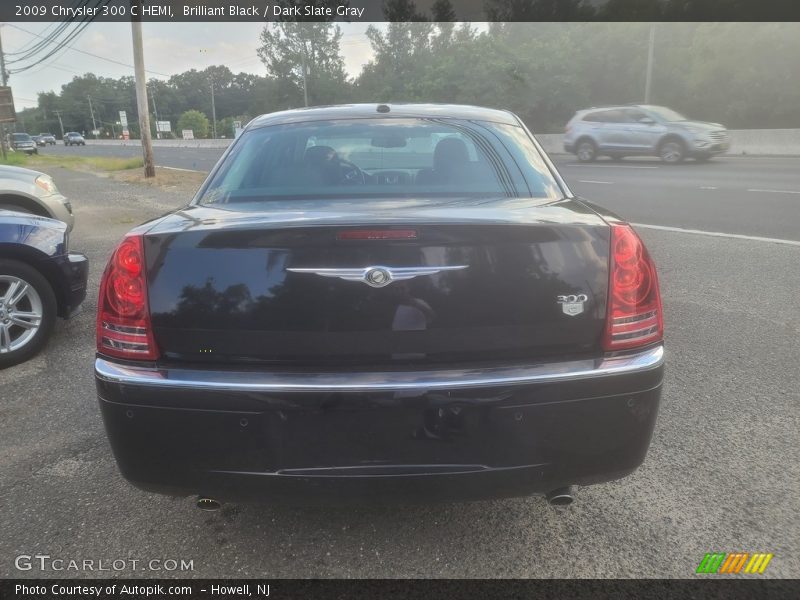 Brilliant Black / Dark Slate Gray 2009 Chrysler 300 C HEMI