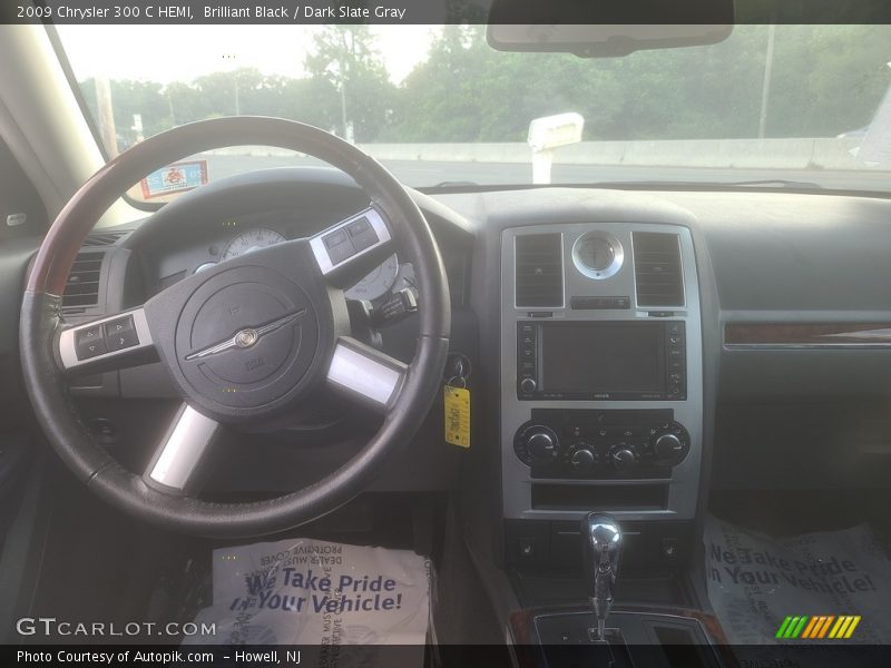 Brilliant Black / Dark Slate Gray 2009 Chrysler 300 C HEMI