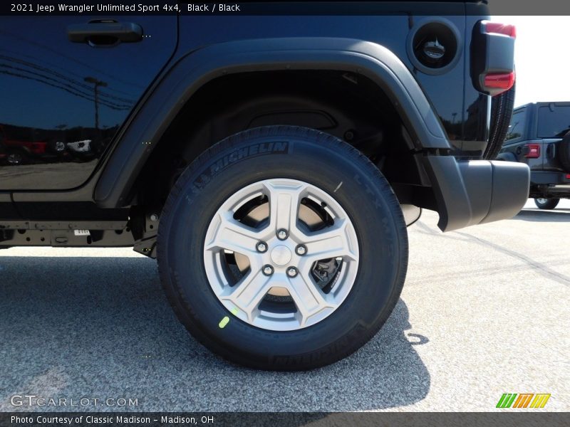  2021 Wrangler Unlimited Sport 4x4 Wheel
