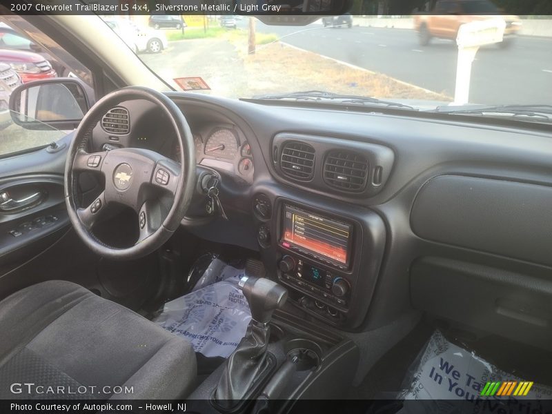 Silverstone Metallic / Light Gray 2007 Chevrolet TrailBlazer LS 4x4