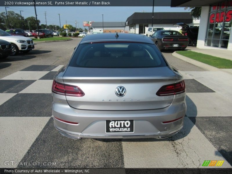 Pyrite Silver Metallic / Titan Black 2020 Volkswagen Arteon SE