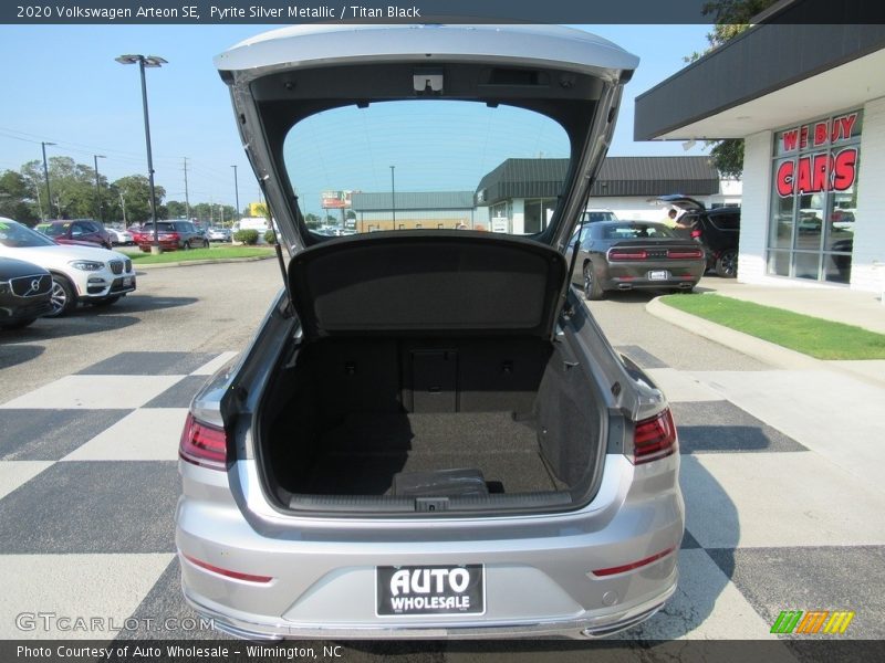 Pyrite Silver Metallic / Titan Black 2020 Volkswagen Arteon SE