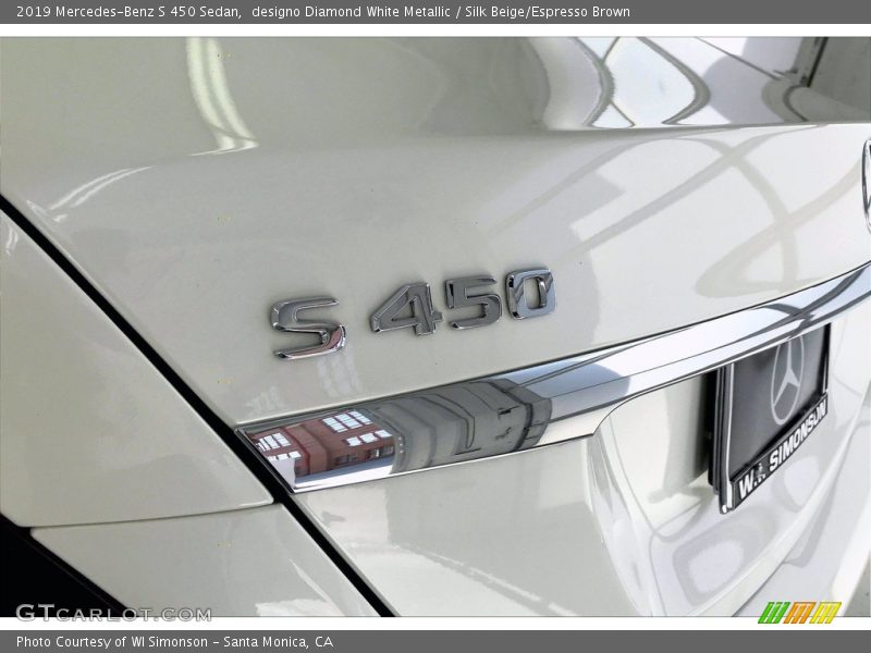 designo Diamond White Metallic / Silk Beige/Espresso Brown 2019 Mercedes-Benz S 450 Sedan