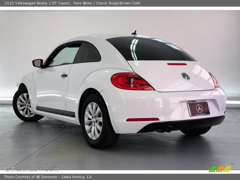Pure White / Classic Beige/Brown Cloth 2015 Volkswagen Beetle 1.8T Classic