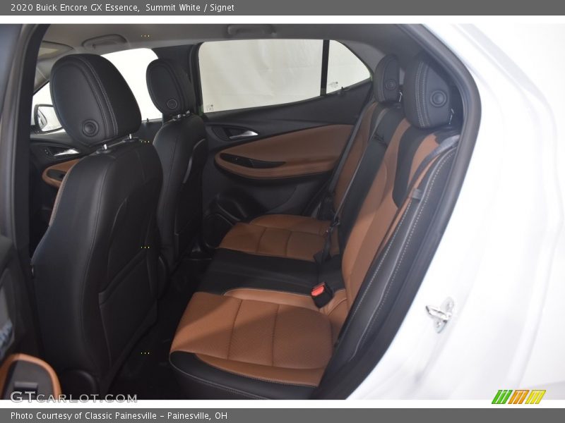 Summit White / Signet 2020 Buick Encore GX Essence