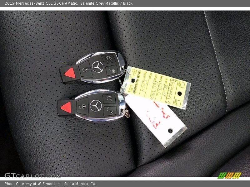 Selenite Grey Metallic / Black 2019 Mercedes-Benz GLC 350e 4Matic