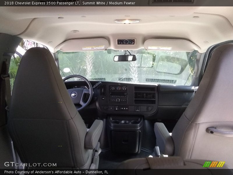 Summit White / Medium Pewter 2018 Chevrolet Express 3500 Passenger LT