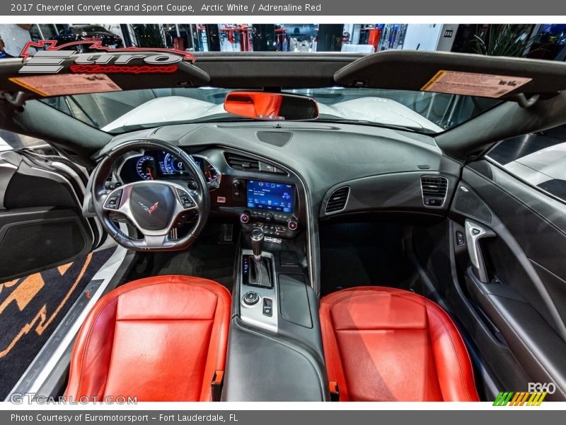 Arctic White / Adrenaline Red 2017 Chevrolet Corvette Grand Sport Coupe