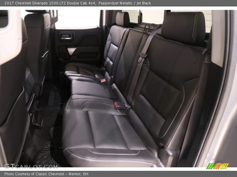 Pepperdust Metallic / Jet Black 2017 Chevrolet Silverado 1500 LTZ Double Cab 4x4