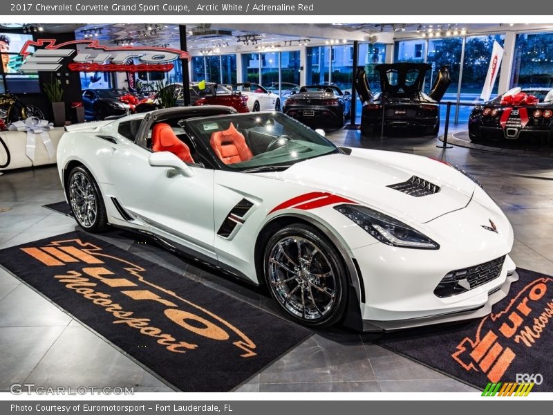 Arctic White / Adrenaline Red 2017 Chevrolet Corvette Grand Sport Coupe