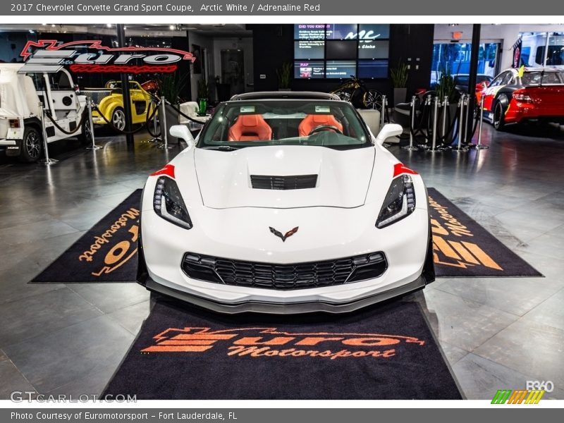 Arctic White / Adrenaline Red 2017 Chevrolet Corvette Grand Sport Coupe