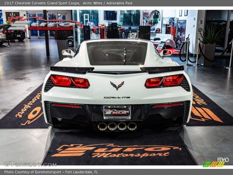 Arctic White / Adrenaline Red 2017 Chevrolet Corvette Grand Sport Coupe