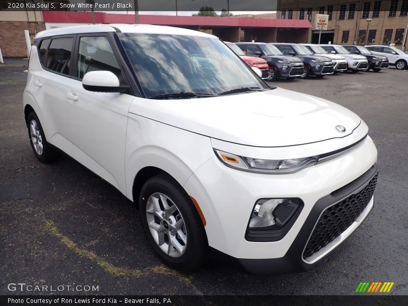 Snow White Pearl / Black 2020 Kia Soul S