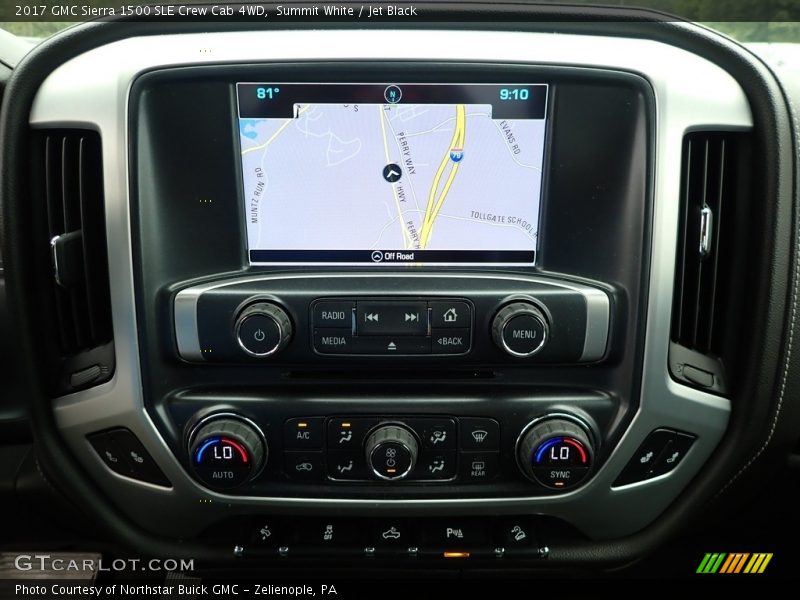 Summit White / Jet Black 2017 GMC Sierra 1500 SLE Crew Cab 4WD