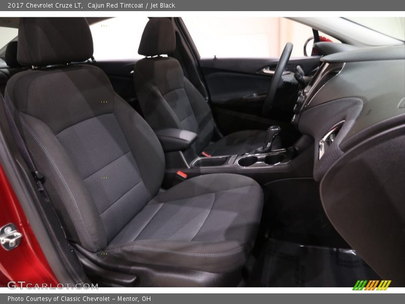Cajun Red Tintcoat / Jet Black 2017 Chevrolet Cruze LT